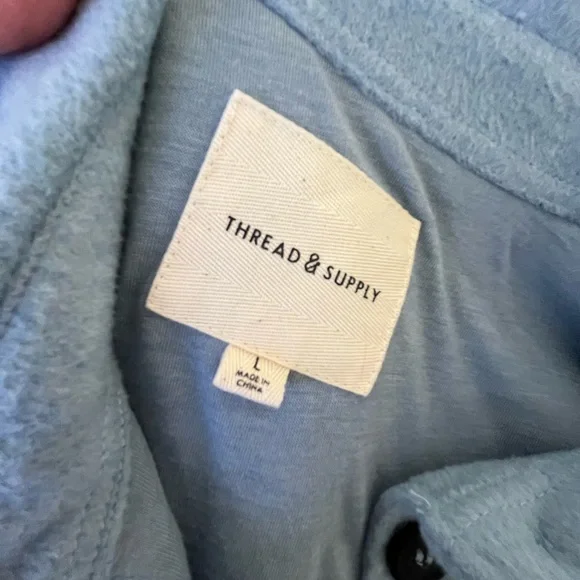 NWOT- THREAD & SUPPLY- Shirt Jacket in sky blue size L - Picture 9 of 10